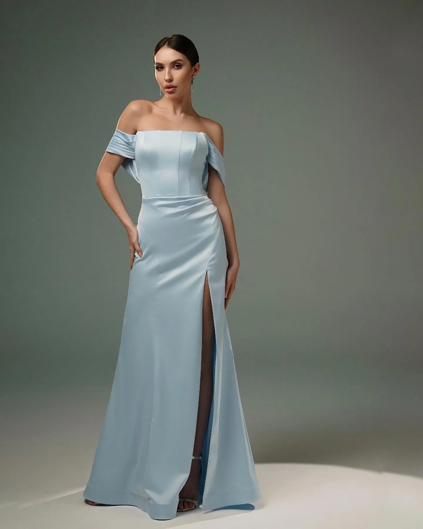 Amazing A-Line Satin Off-The-Shoulder Sleeveless Prom Dresses With Split Front