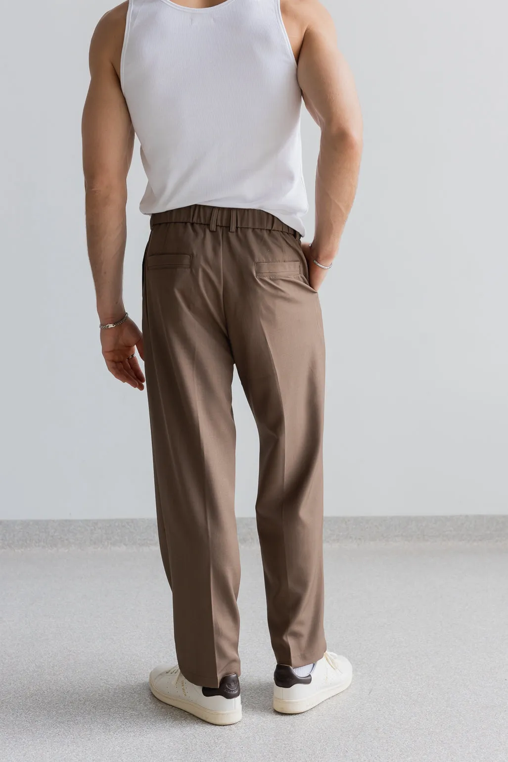 Baggy Pleated Pants - Brown