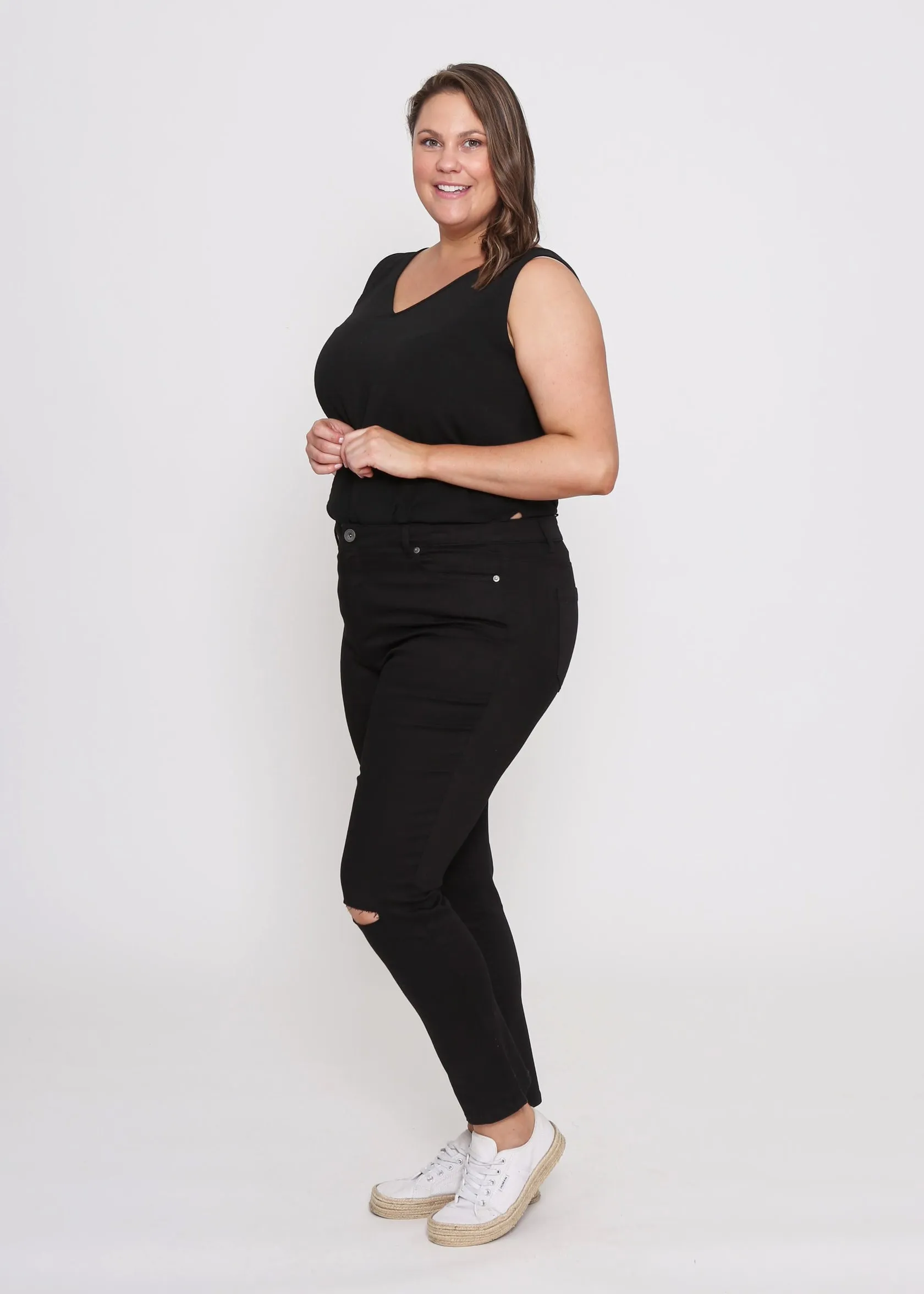 Megan Skinny Jeans - Black - Curves