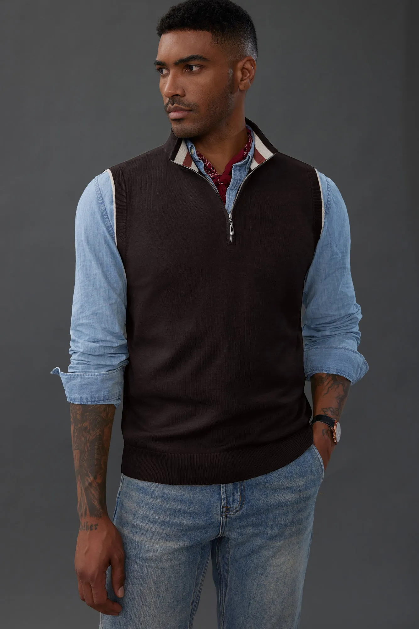 Men Stand Collar Sweater Vest Sleeveless Zip-up Neck Pullover Knitwear