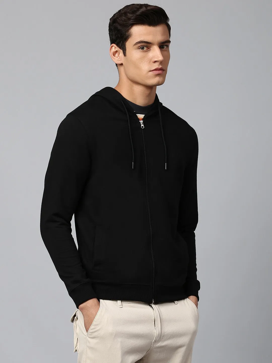 Mens Long-Sleeve Hoodie - Lightweight Casual Winterwear  (Black)