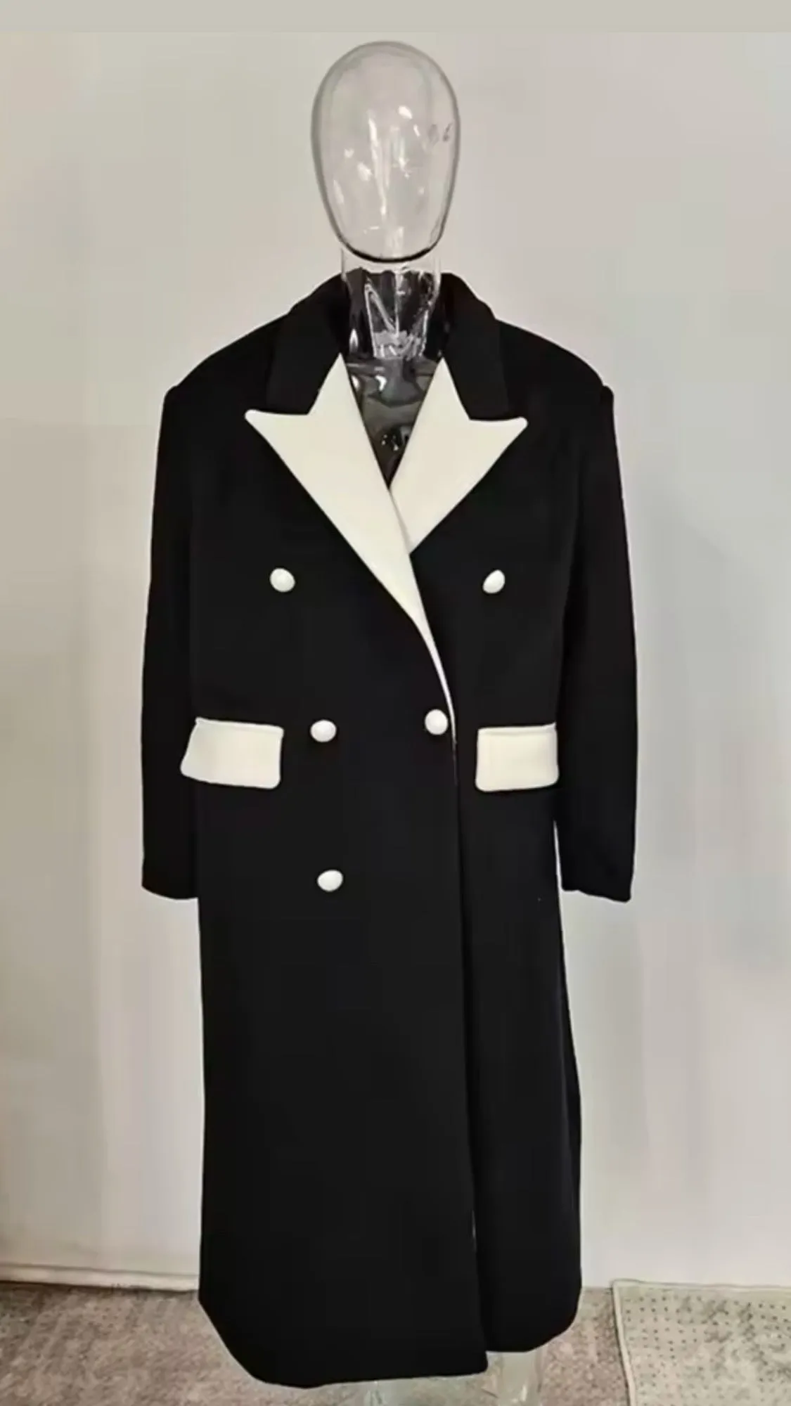 THE NEW YORK LUXE' BLACK WOOL TRENCH